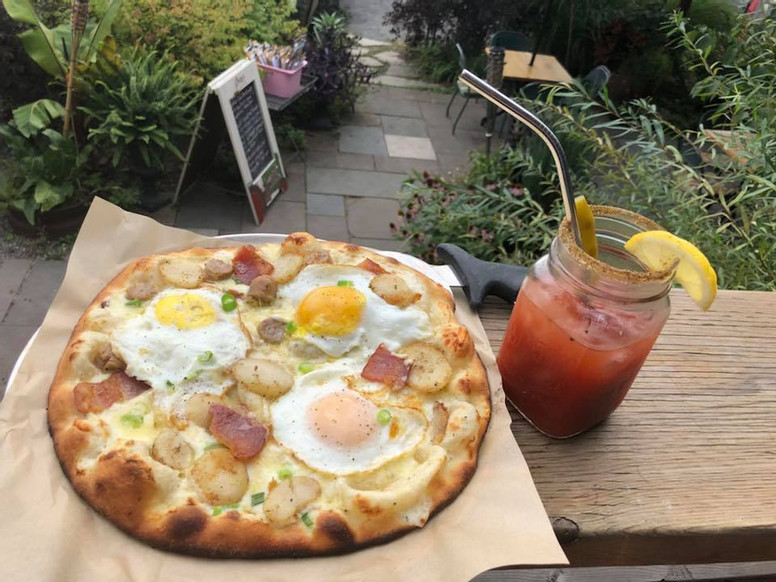 40470644_1905054079560257_69627830536346